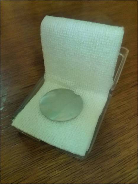 ナノポーラス構造金属薄膜